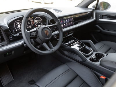 2026 Porsche Cayenne AWD