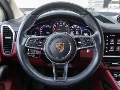 2022 Porsche Cayenne Cayenne Platinum Edition (MY22)