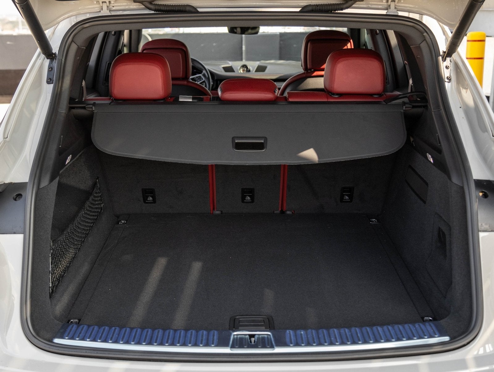 2022 Porsche Cayenne Cayenne Platinum Edition (MY22)