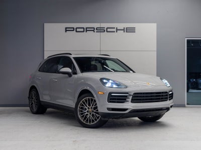 2022 Porsche Cayenne Cayenne Platinum Edition (MY22)