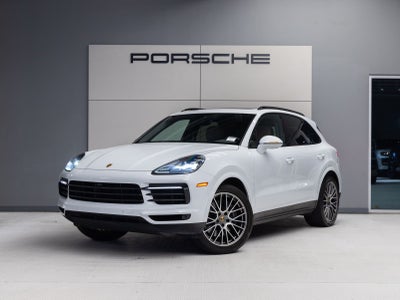 2023 Porsche Cayenne Platinum Edition