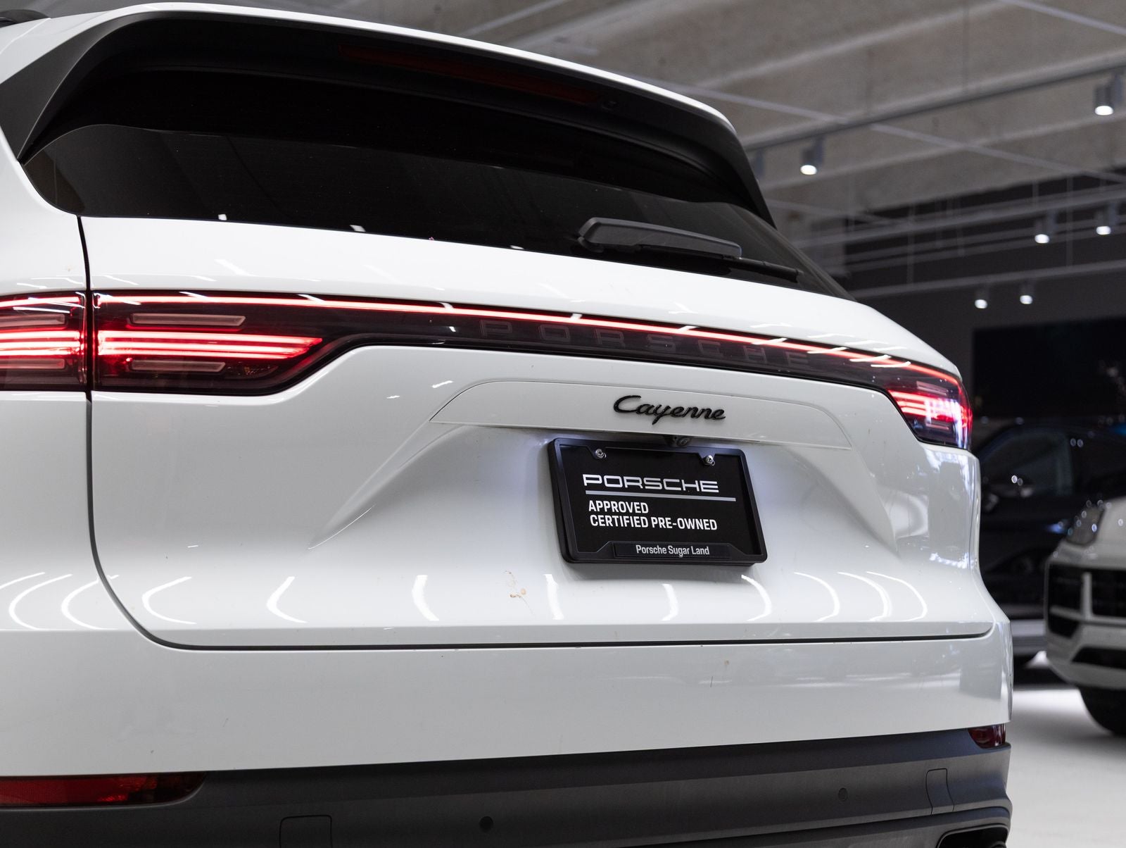 2023 Porsche Cayenne Platinum Edition