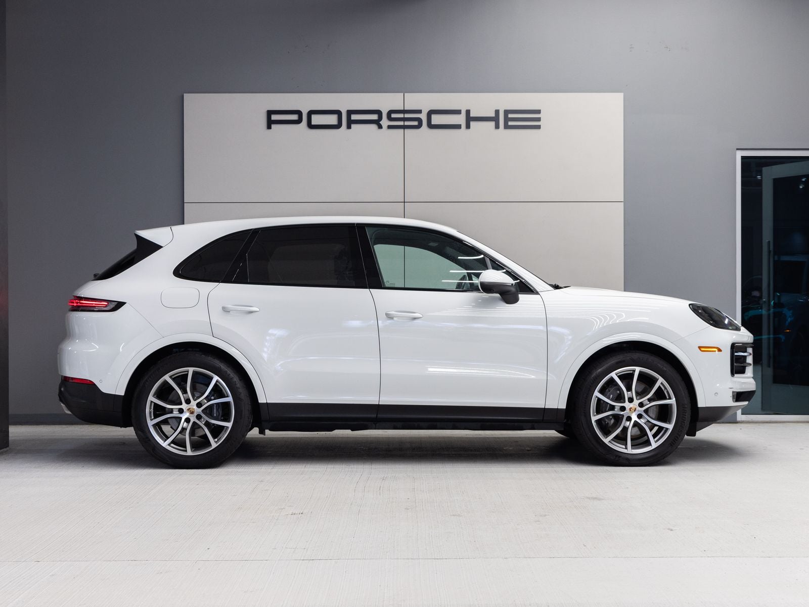 2024 Porsche Cayenne Cayenne (MY24)