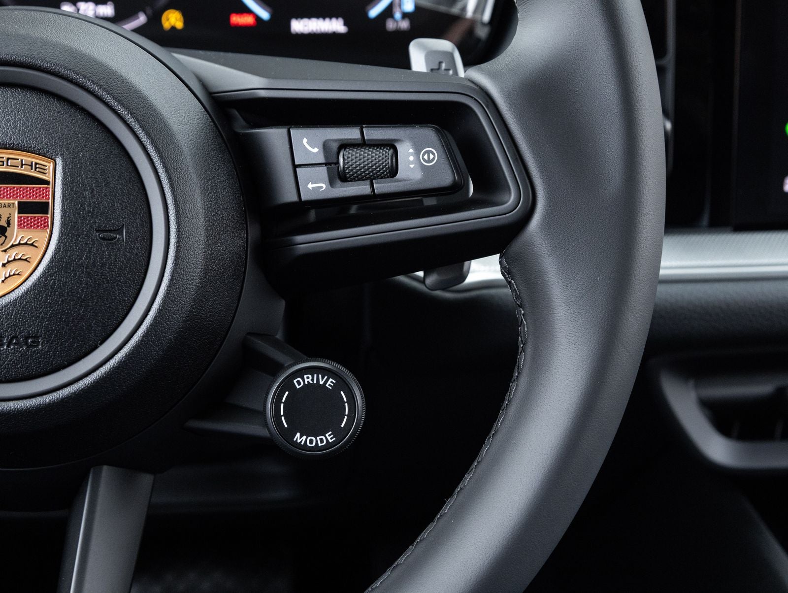 2026 Porsche Cayenne AWD