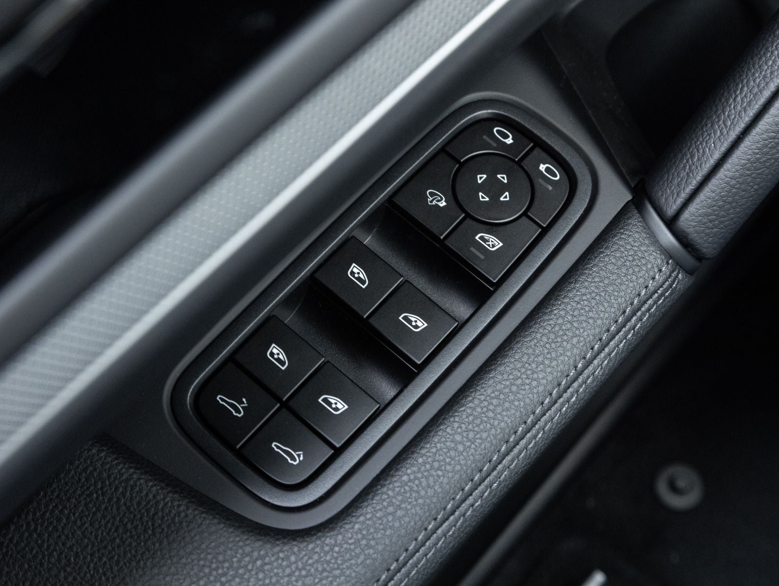 2026 Porsche Cayenne AWD