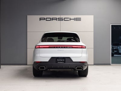 2026 Porsche Cayenne AWD