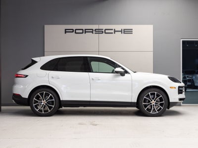 2026 Porsche Cayenne AWD
