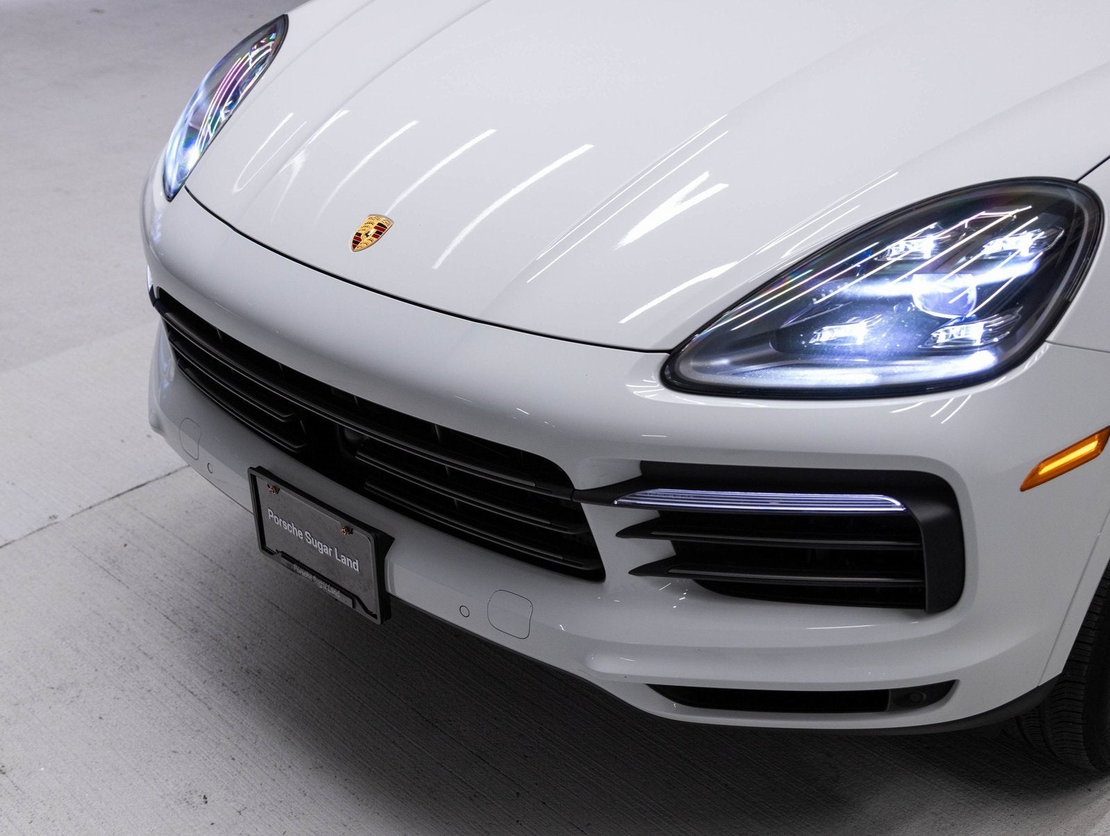2022 Porsche Cayenne Cayenne Platinum Edition (MY22)