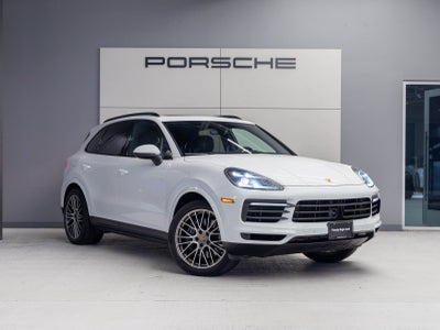 2022 Porsche Cayenne Cayenne Platinum Edition (MY22)
