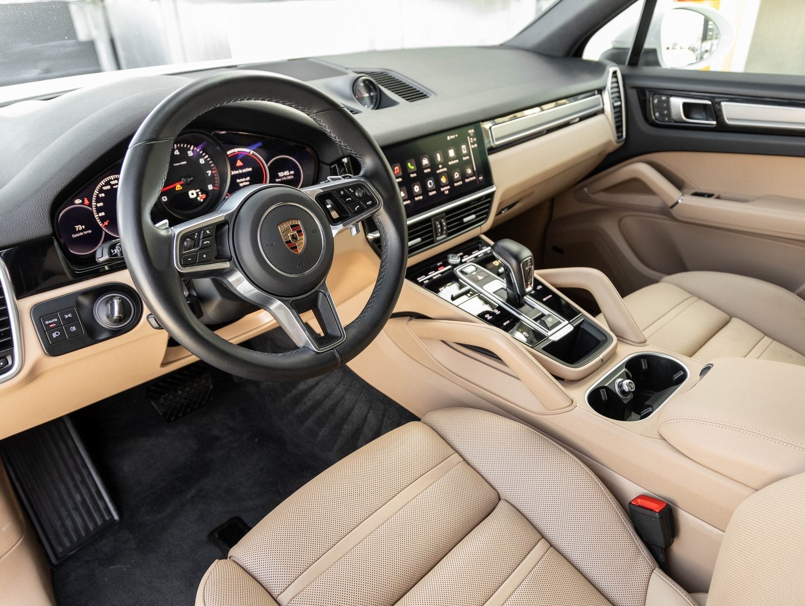2023 Porsche Cayenne Cayenne Platinum Edition (MY23)