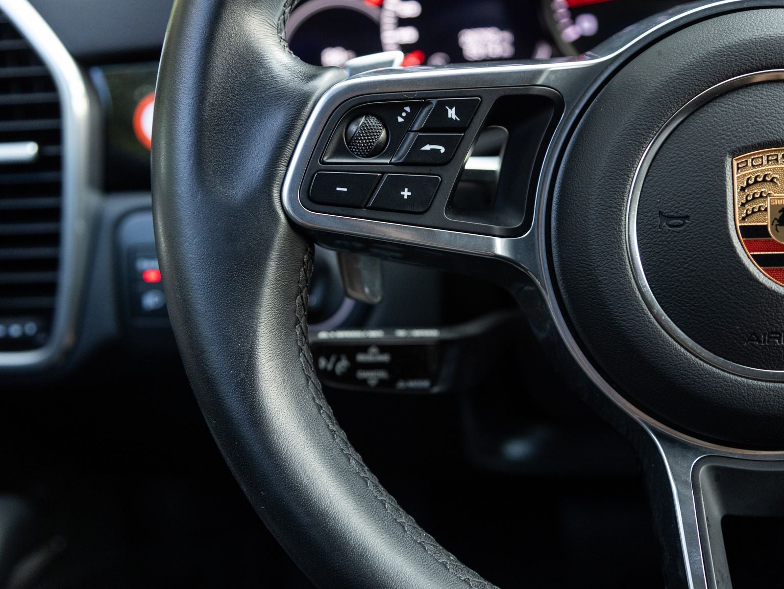 2023 Porsche Cayenne Cayenne