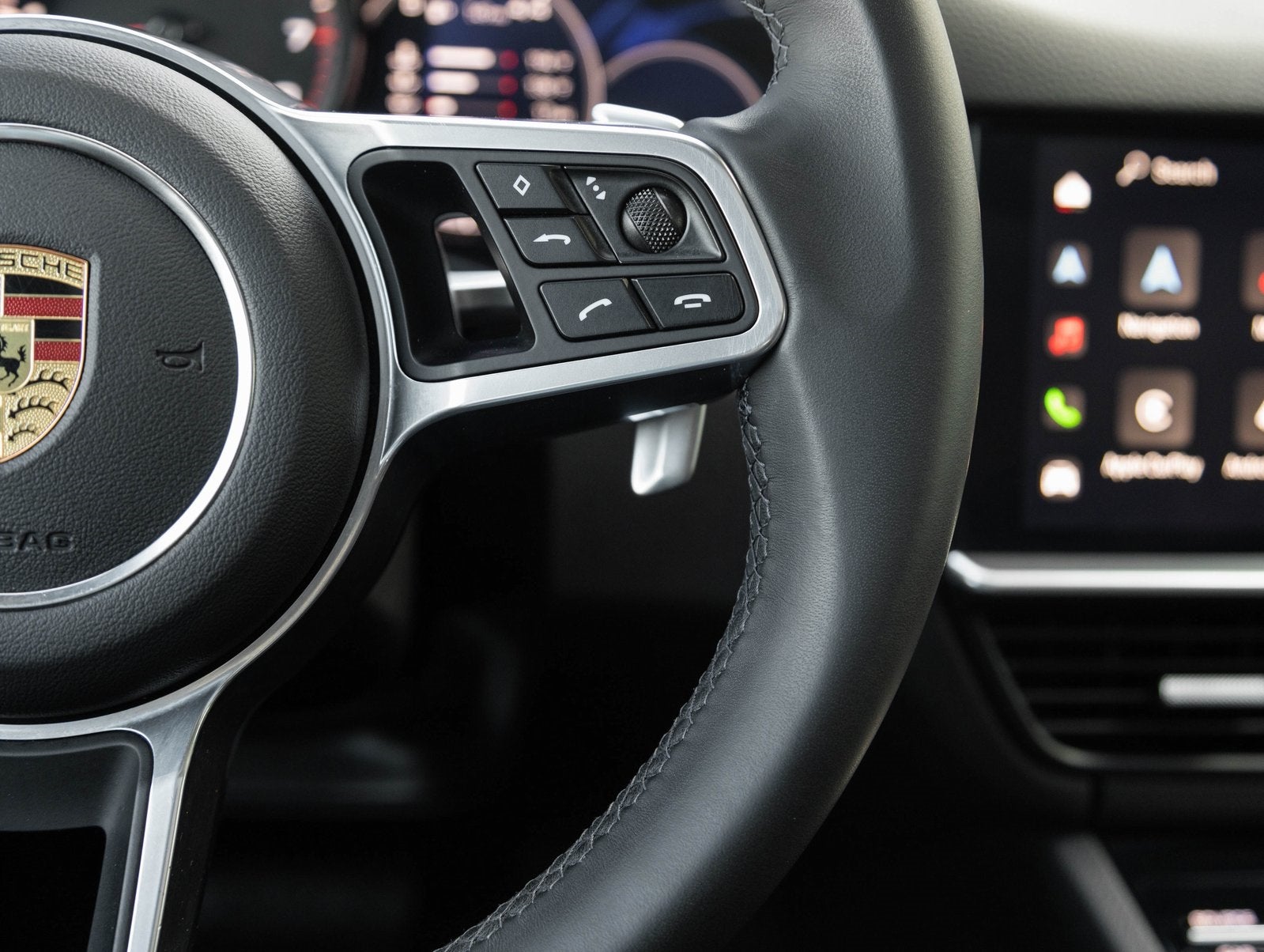 2022 Porsche Cayenne Cayenne Platinum Edition (MY22)