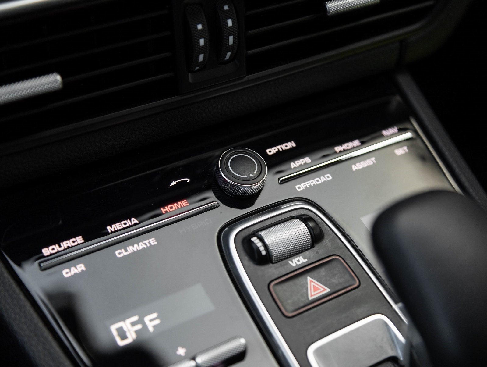 2022 Porsche Cayenne Cayenne Platinum Edition (MY22)