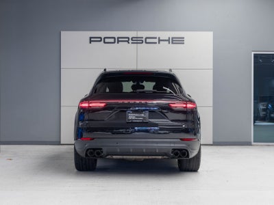 2022 Porsche Cayenne Cayenne Platinum Edition (MY22)
