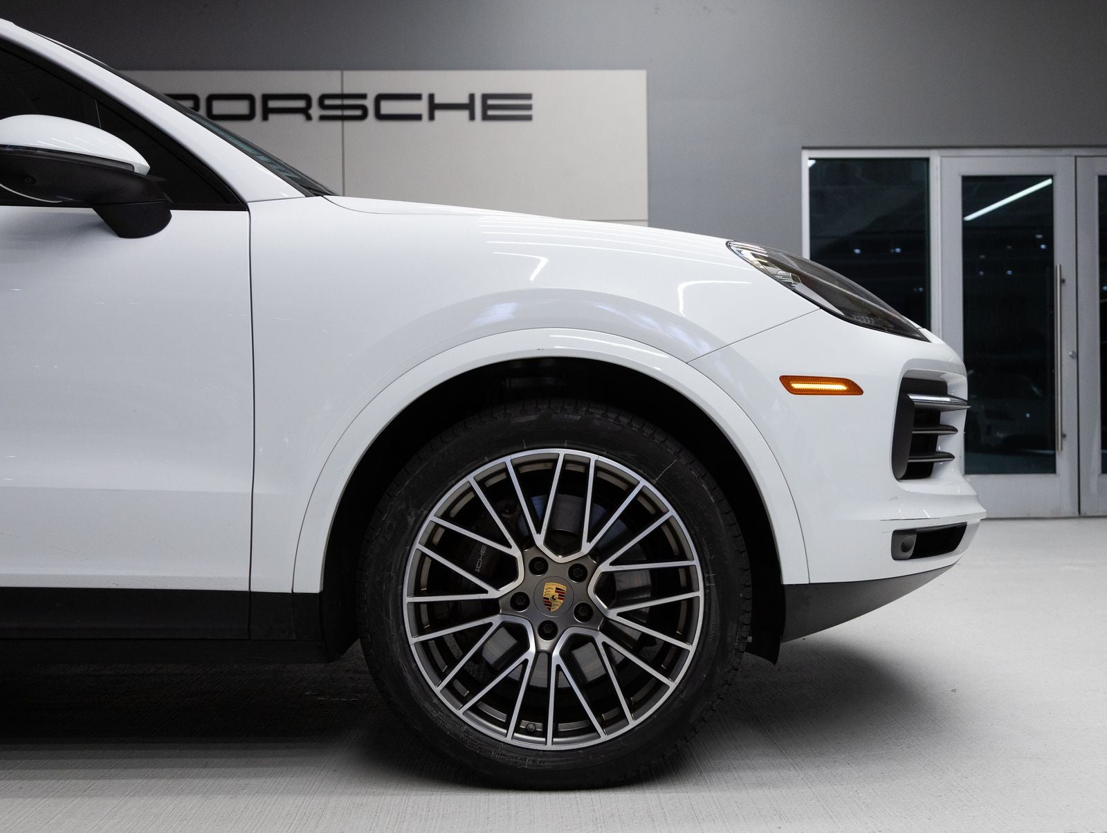 2023 Porsche Cayenne Cayenne Platinum Edition