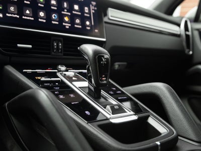 2023 Porsche Cayenne Cayenne Platinum Edition