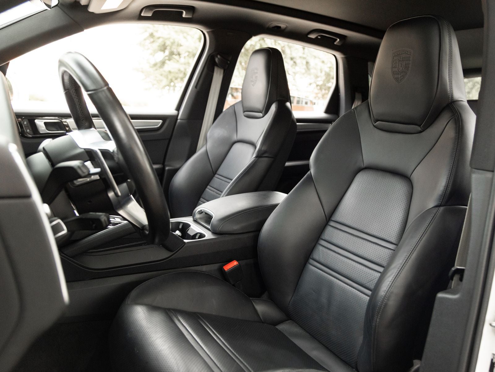 2023 Porsche Cayenne Cayenne Platinum Edition