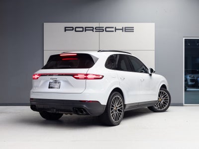 2023 Porsche Cayenne Cayenne Platinum Edition