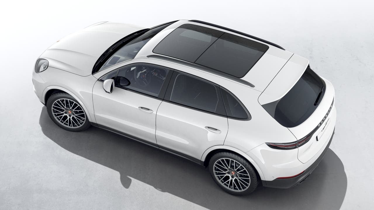 2023 Porsche Cayenne Cayenne Platinum Edition