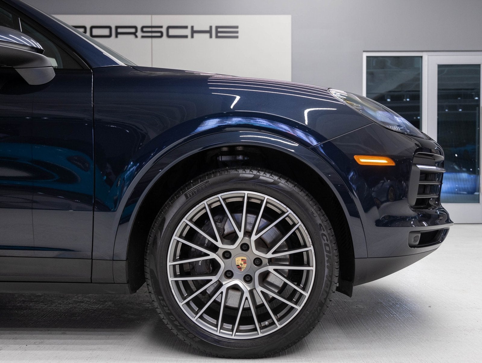 2023 Porsche Cayenne Cayenne Platinum Edition (MY23)