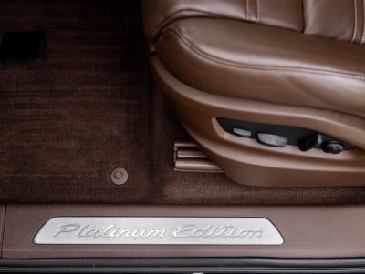 2023 Porsche Cayenne Cayenne Platinum Edition (MY23)