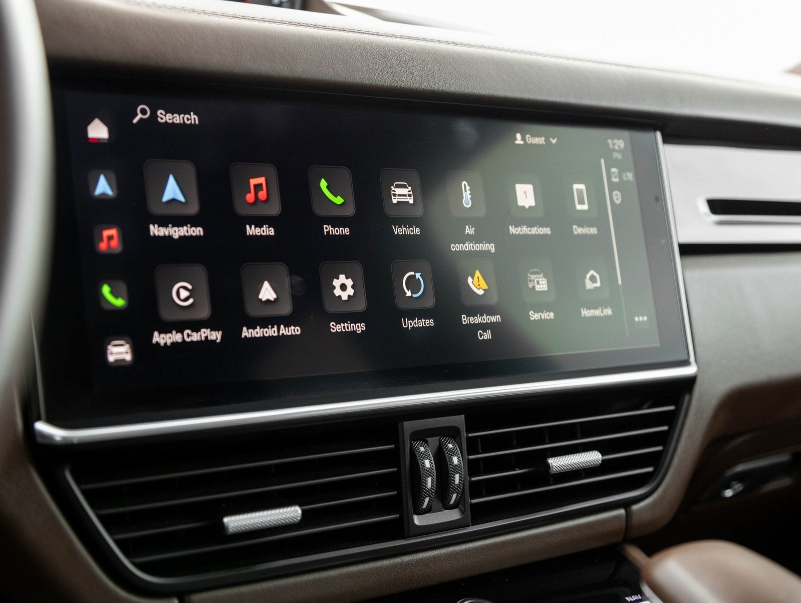 2023 Porsche Cayenne Cayenne Platinum Edition (MY23)