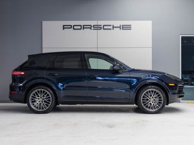 2023 Porsche Cayenne Cayenne Platinum Edition (MY23)