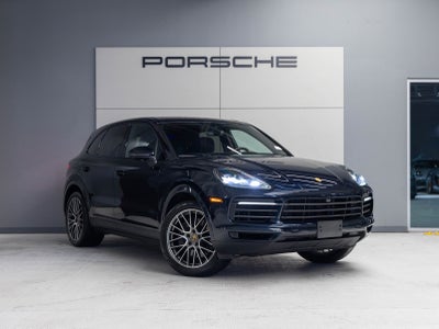 2023 Porsche Cayenne Cayenne Platinum Edition (MY23)