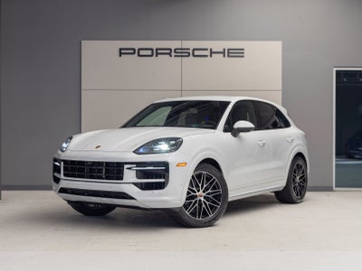 2025 Porsche Cayenne Cayenne