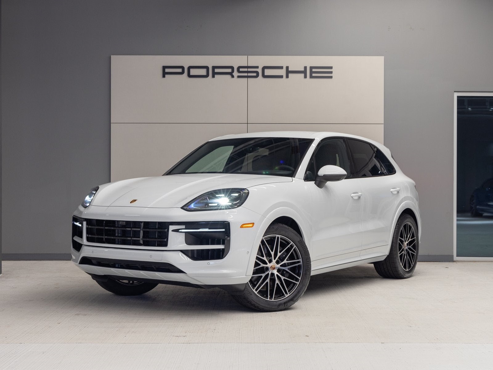 2025 Porsche Cayenne Cayenne