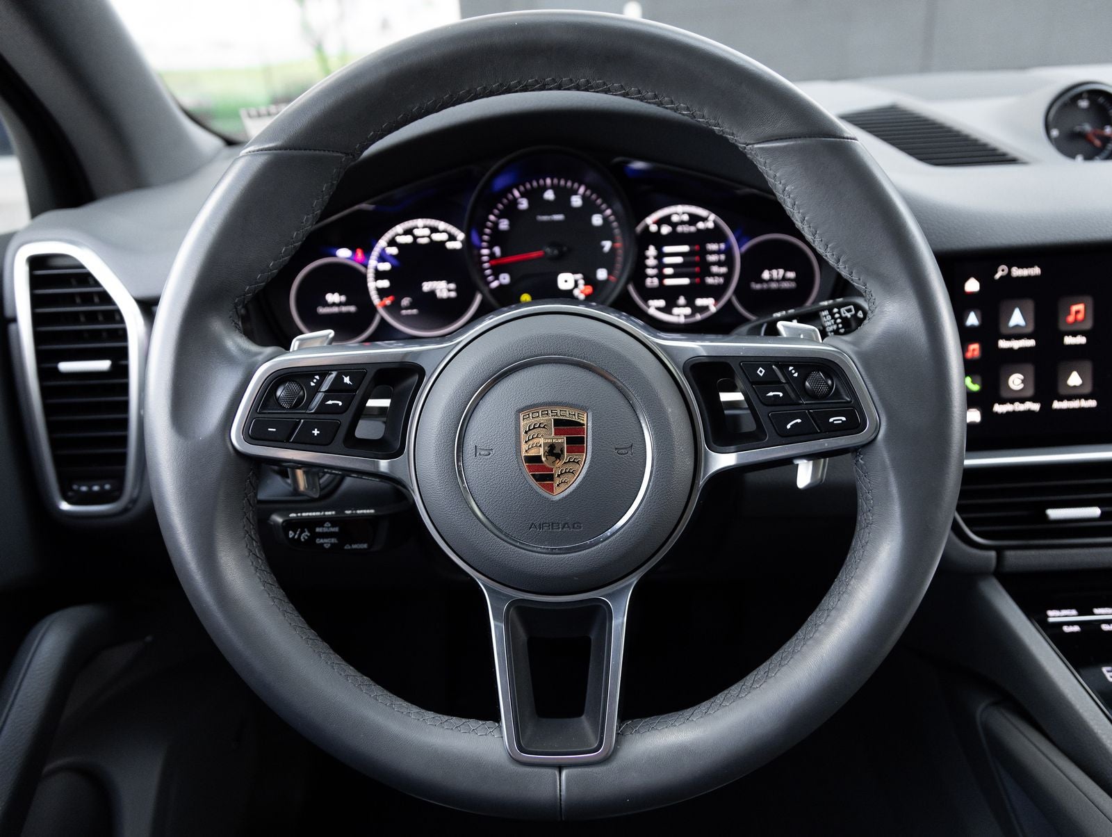 2023 Porsche Cayenne Cayenne Platinum Edition (MY23)