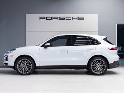 2023 Porsche Cayenne Cayenne Platinum Edition (MY23)