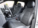 2023 Porsche Cayenne Cayenne Platinum Edition (MY23)