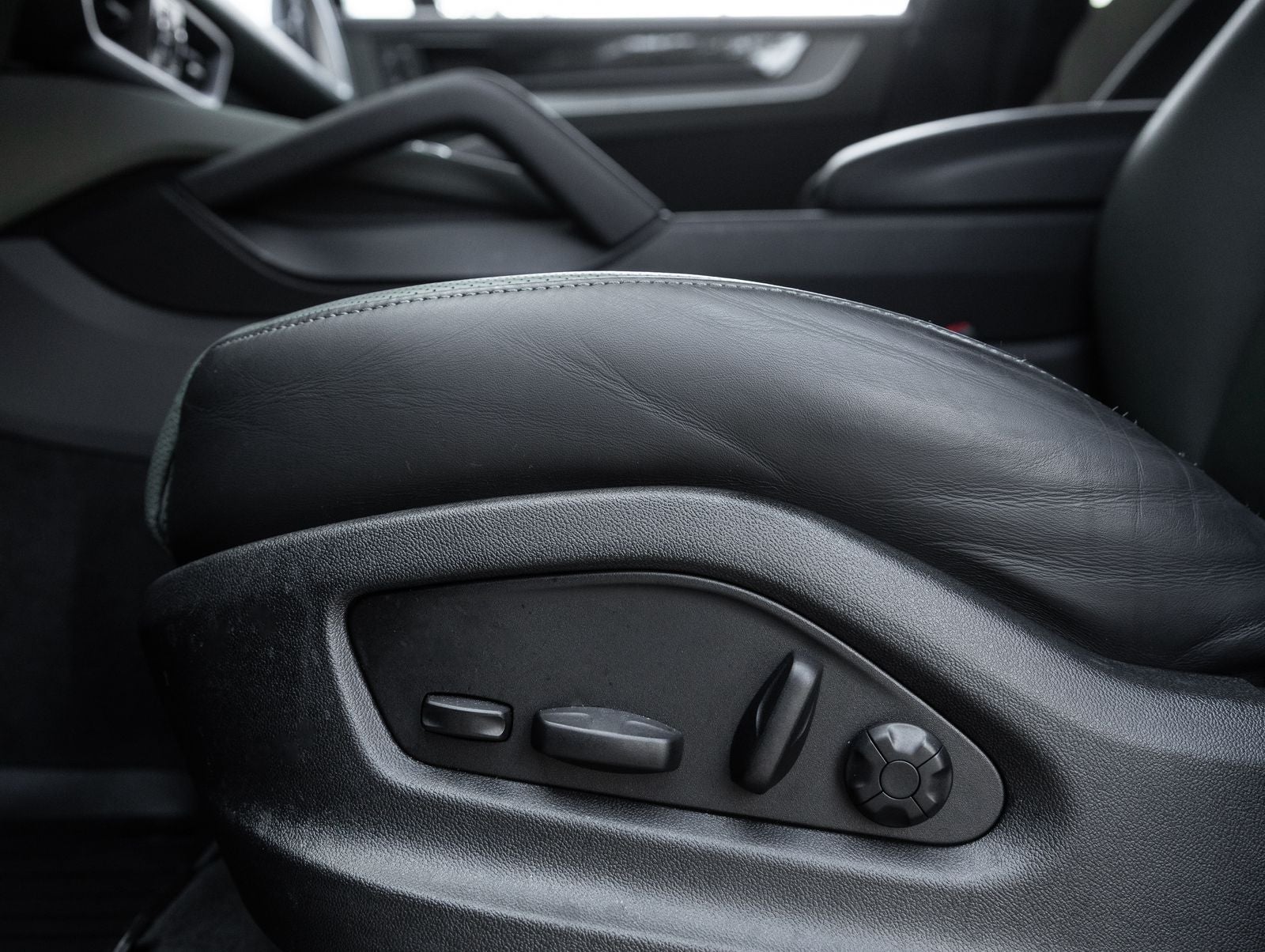 2024 Porsche Cayenne Cayenne