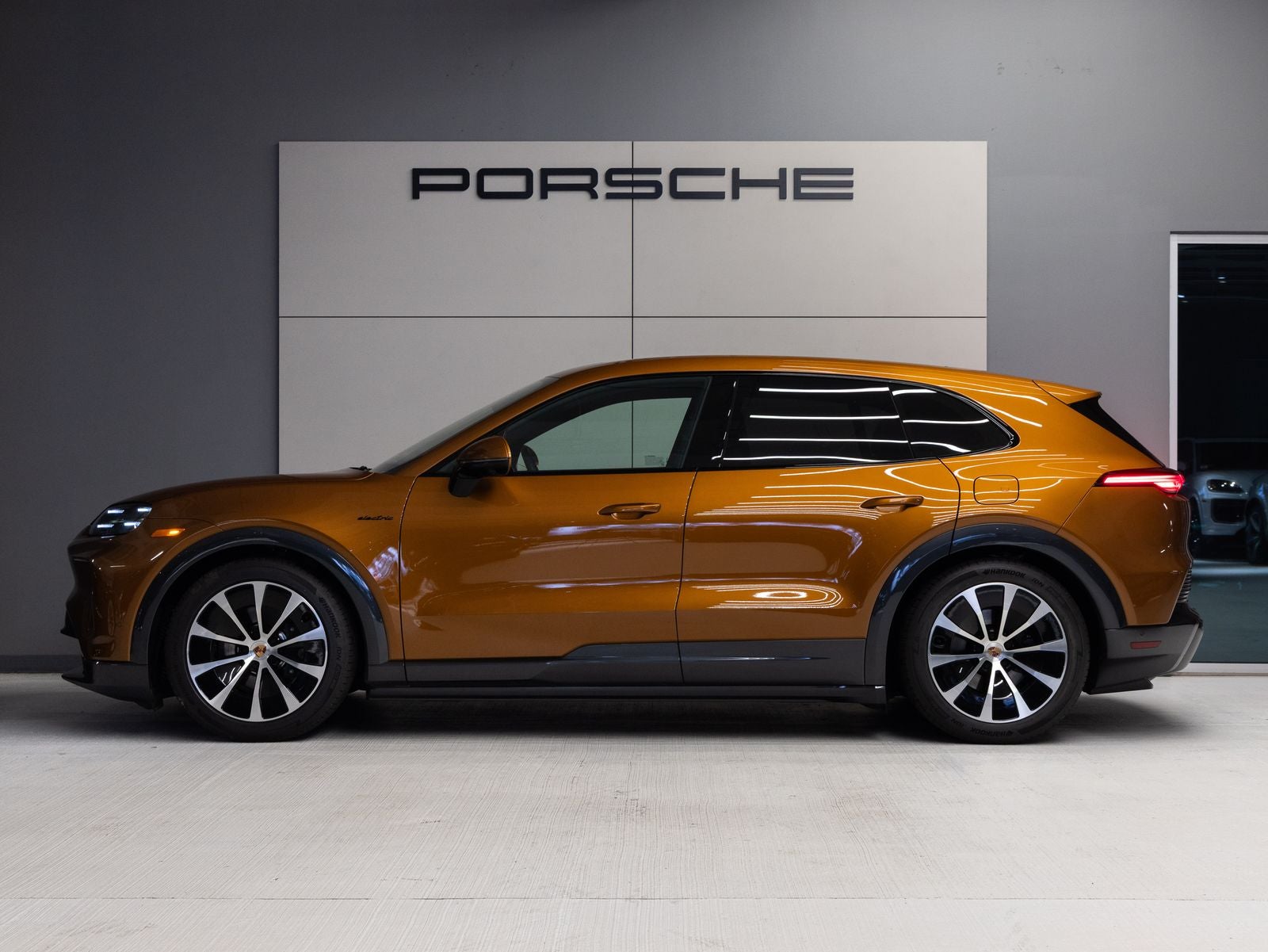 2026 Porsche Cayenne Cayenne Electric