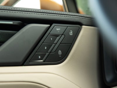 2026 Porsche Cayenne Cayenne Electric