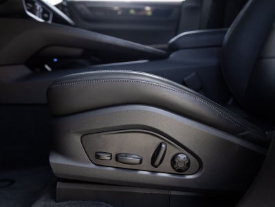 2025 Porsche Macan Macan 4 Electric