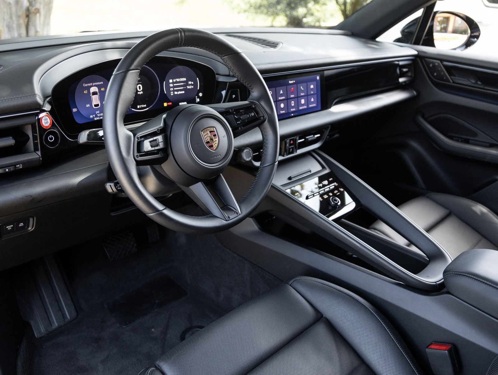2025 Porsche Macan Macan 4 Electric