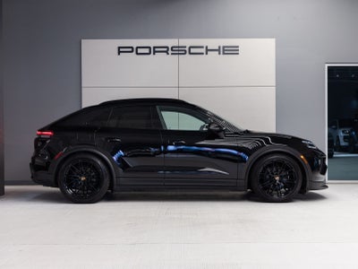 2025 Porsche Macan Macan 4 Electric
