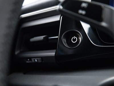 2025 Porsche Macan 4 Electric