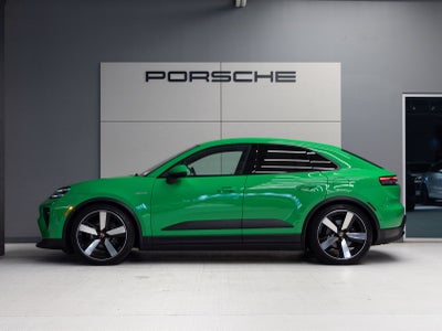 2025 Porsche Macan 4 Electric