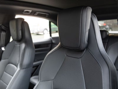 2025 Porsche Macan 4 Electric