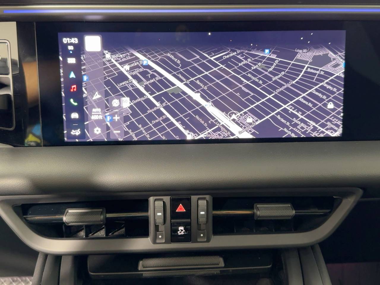 2025 Porsche Macan 4 Electric