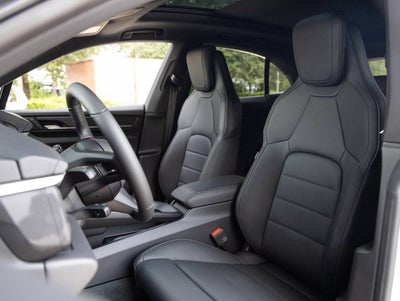 2026 Porsche Macan Macan 4 Electric