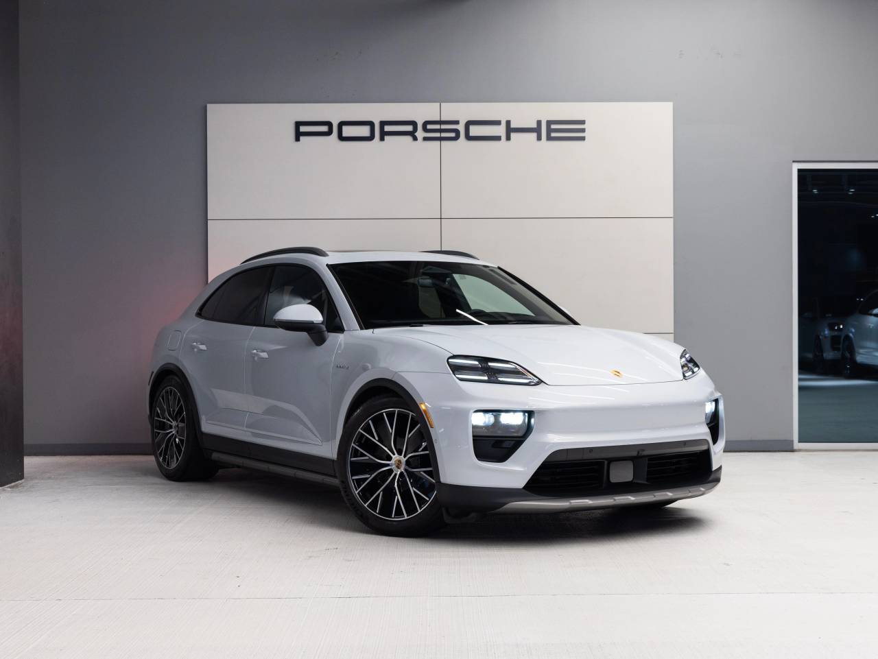 2026 Porsche Macan Macan 4 Electric