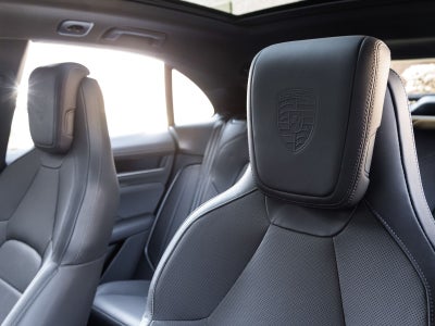 2026 Porsche Macan 4 Electric