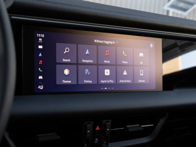 2026 Porsche Macan 4 Electric