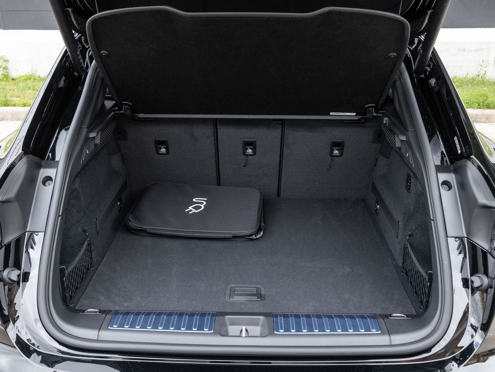 2026 Porsche Macan 4 Electric