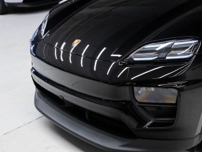 2026 Porsche Macan 4 Electric
