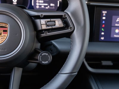 2026 Porsche Macan Macan 4 Electric